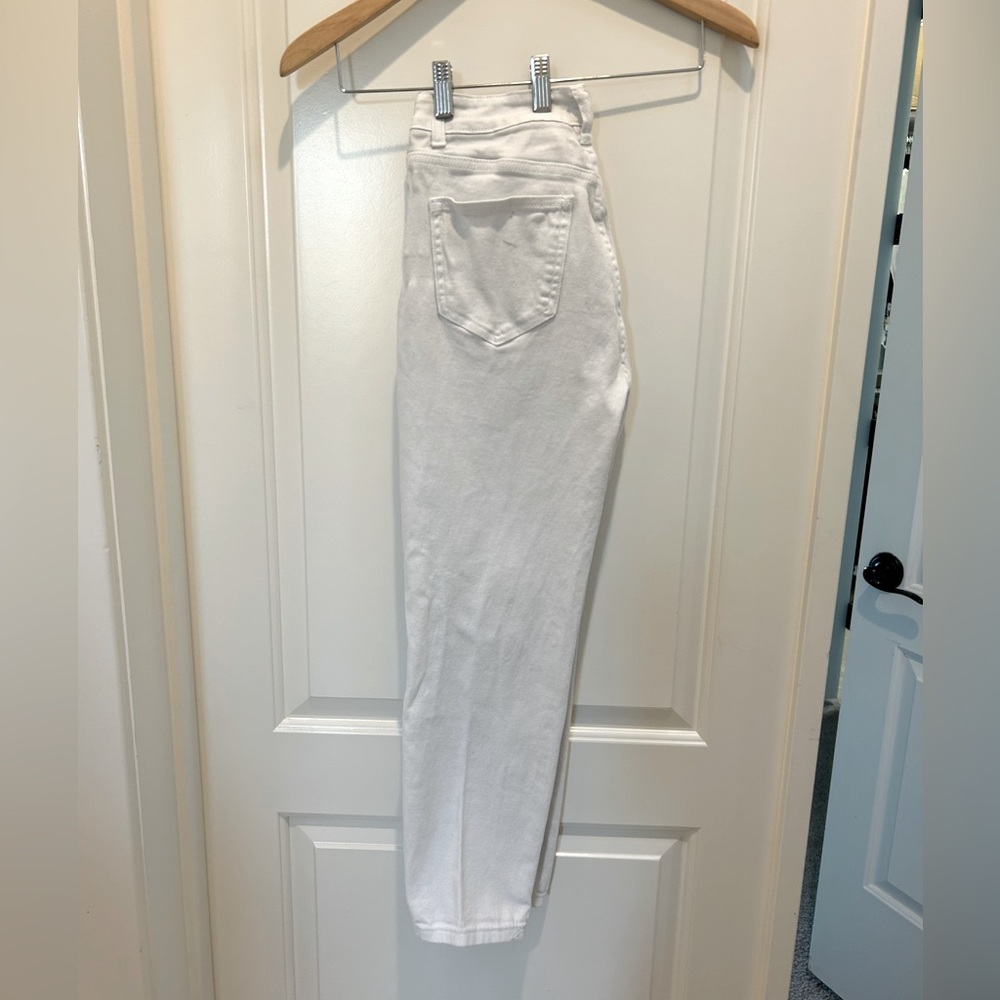 White Jeans with ripped knees